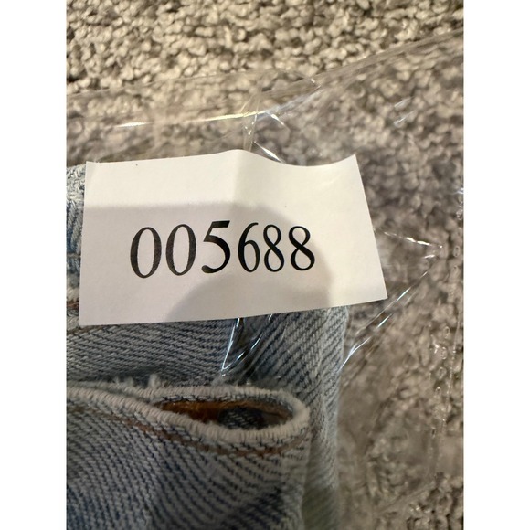 VTG Levi's 505 Regular Fit Straight Leg Mens Jeans 36x32 Light Wash Denim 90's * - Picture 16 of 16